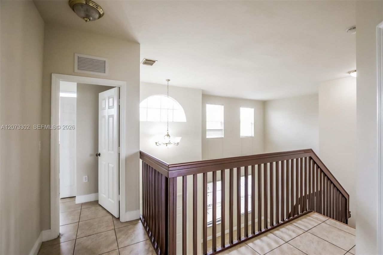 20365 SW 129th Ave Dr, Miami, FL 33177 Photo