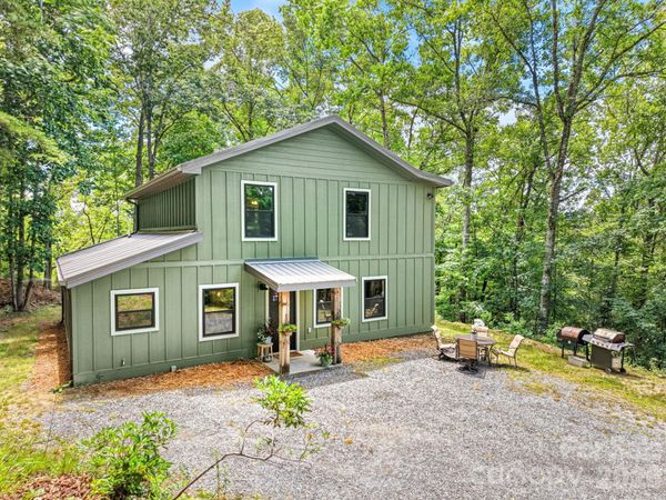 431 Judds Trail , Franklin, NC 28734