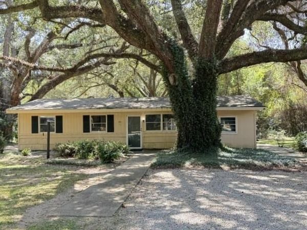 904 Dauphine Circle , Daphne, AL 36526