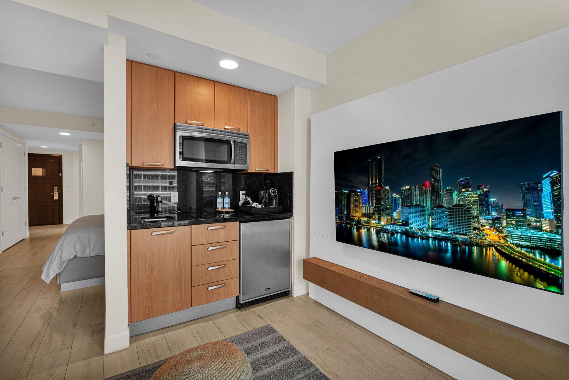 505 N Fort Lauderdale Beach Boulevard, Unit 1603, Fort Lauderdale, FL 33304 Photo