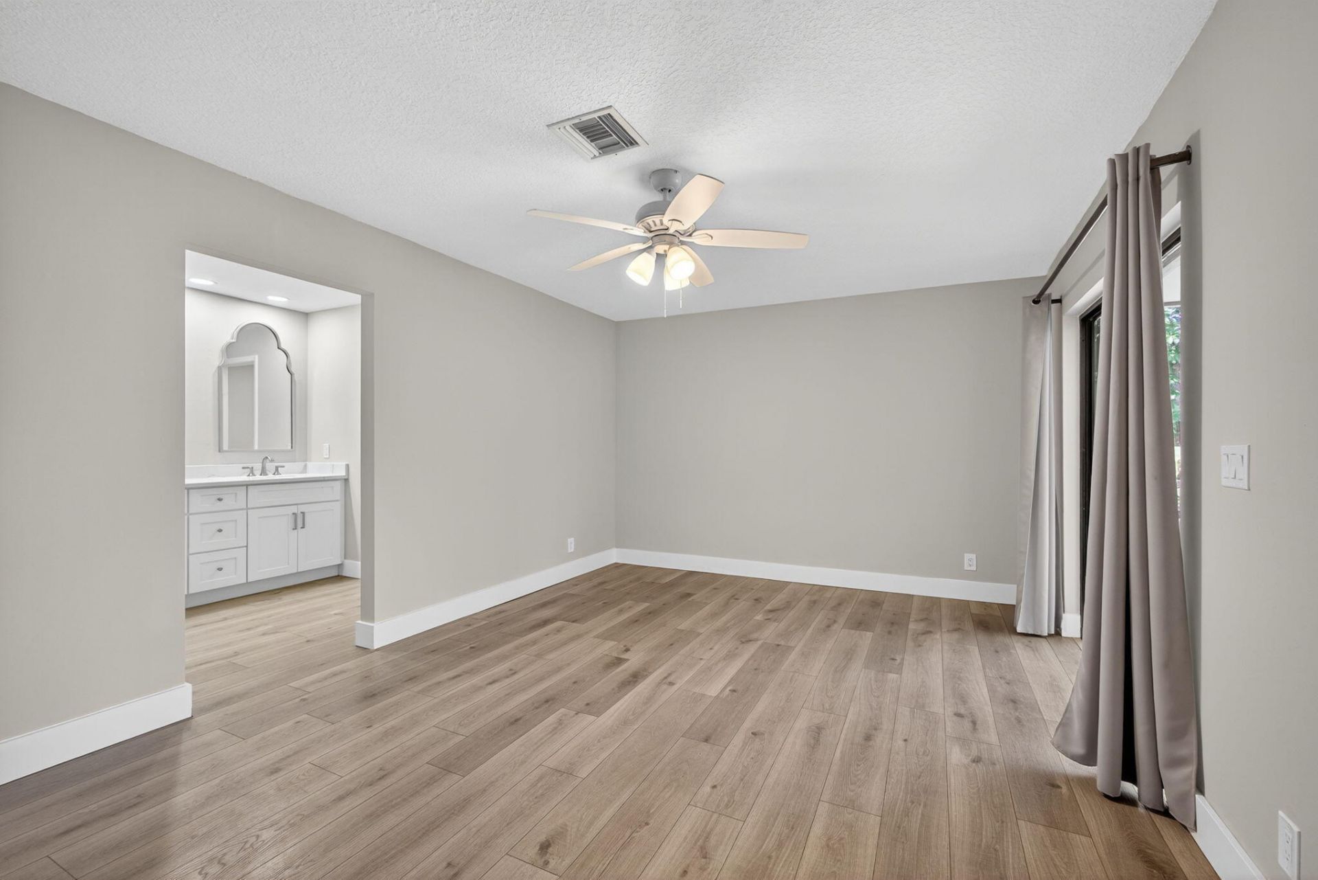 1202 Essex Drive, Wellington, FL 33414 Photo