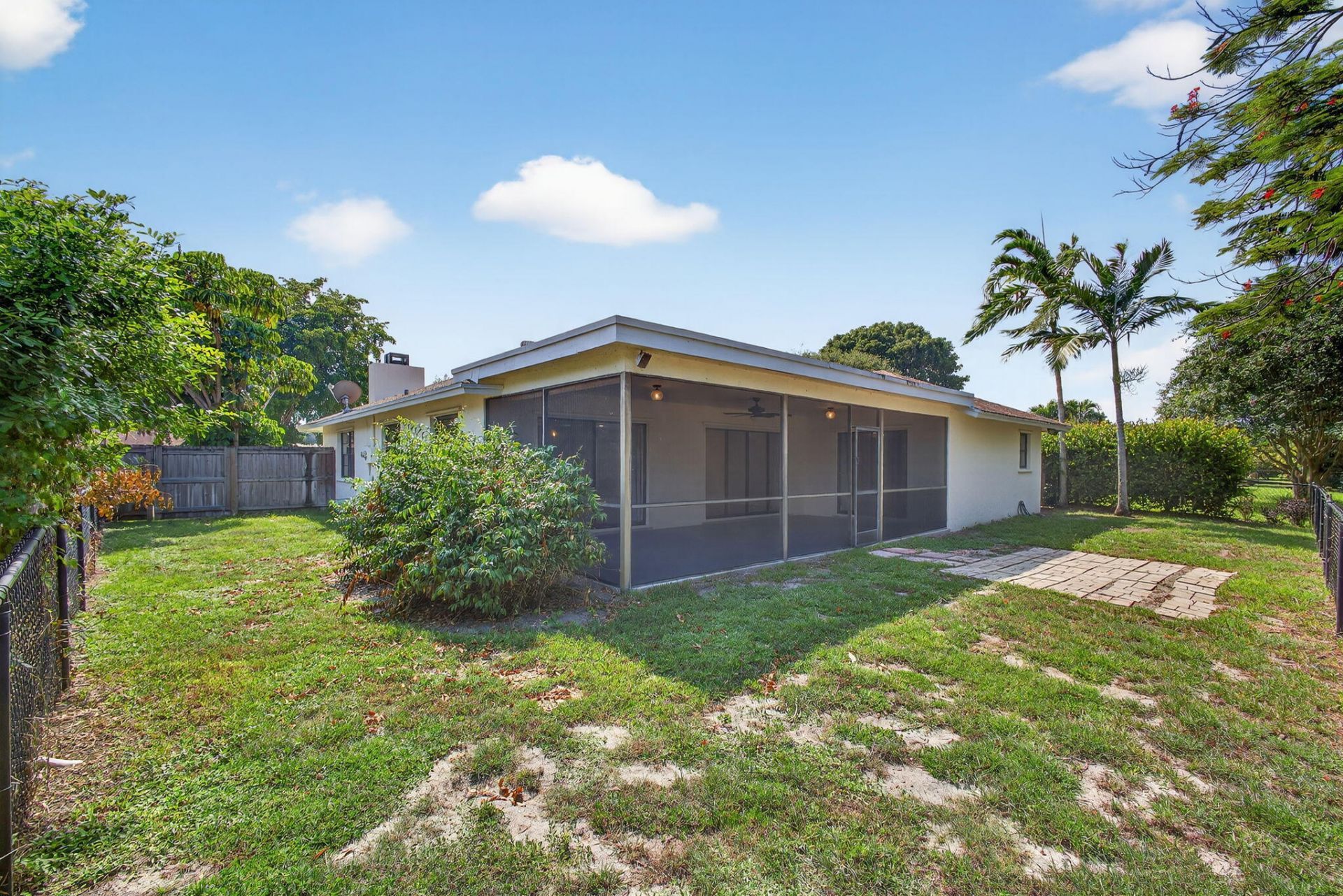 1202 Essex Drive, Wellington, FL 33414 Photo