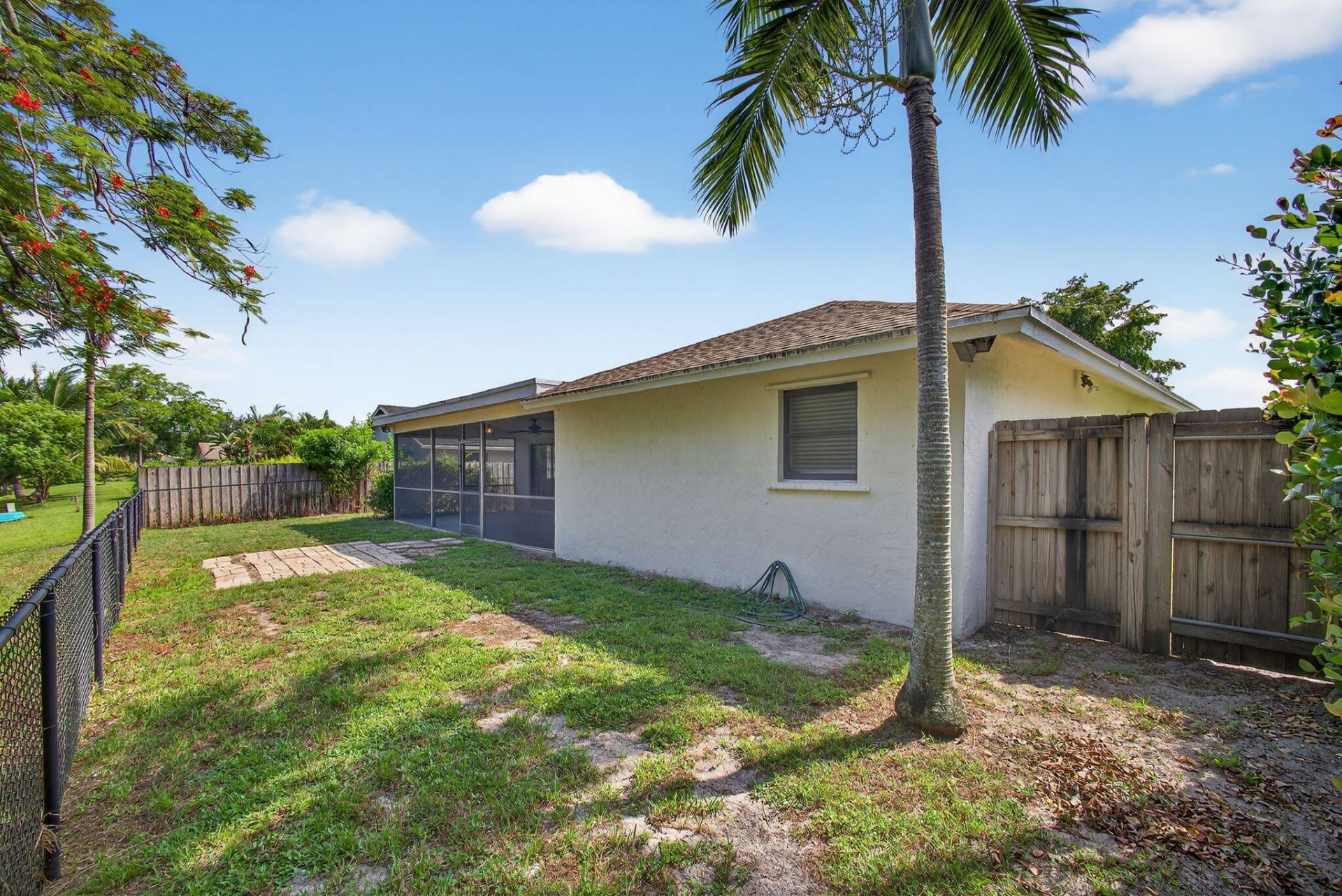 1202 Essex Drive, Wellington, FL 33414 Photo