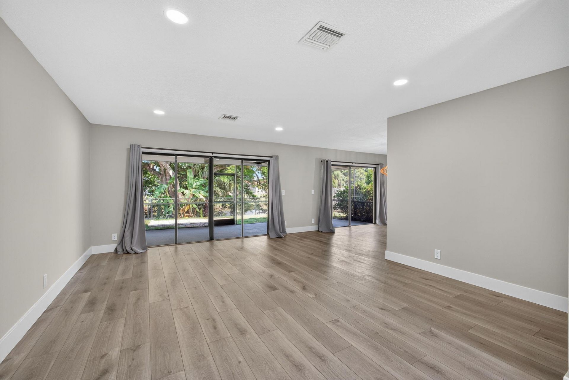 1202 Essex Drive, Wellington, FL 33414 Photo