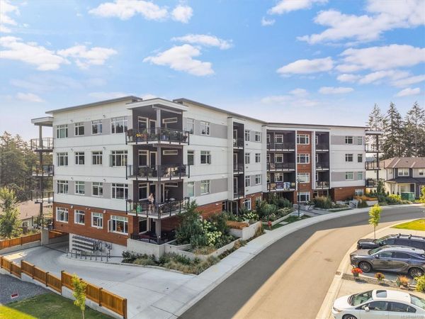 2000 West Park Lane , Unit #201, View Royal, BC V9B 3R7