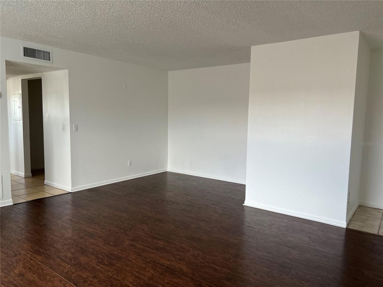 8701 4th Street N, Unit 309, Saint Petersburg, FL 33702 Photo