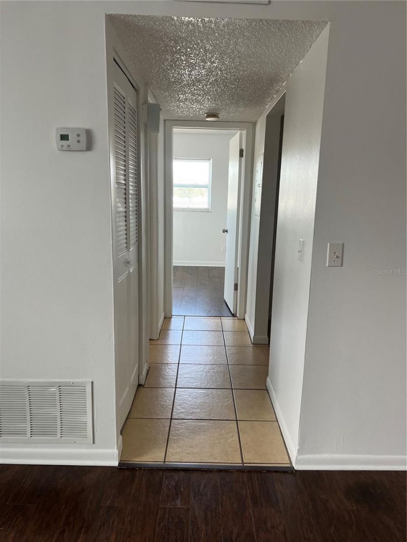 8701 4th Street N, Unit 309, Saint Petersburg, FL 33702 Photo