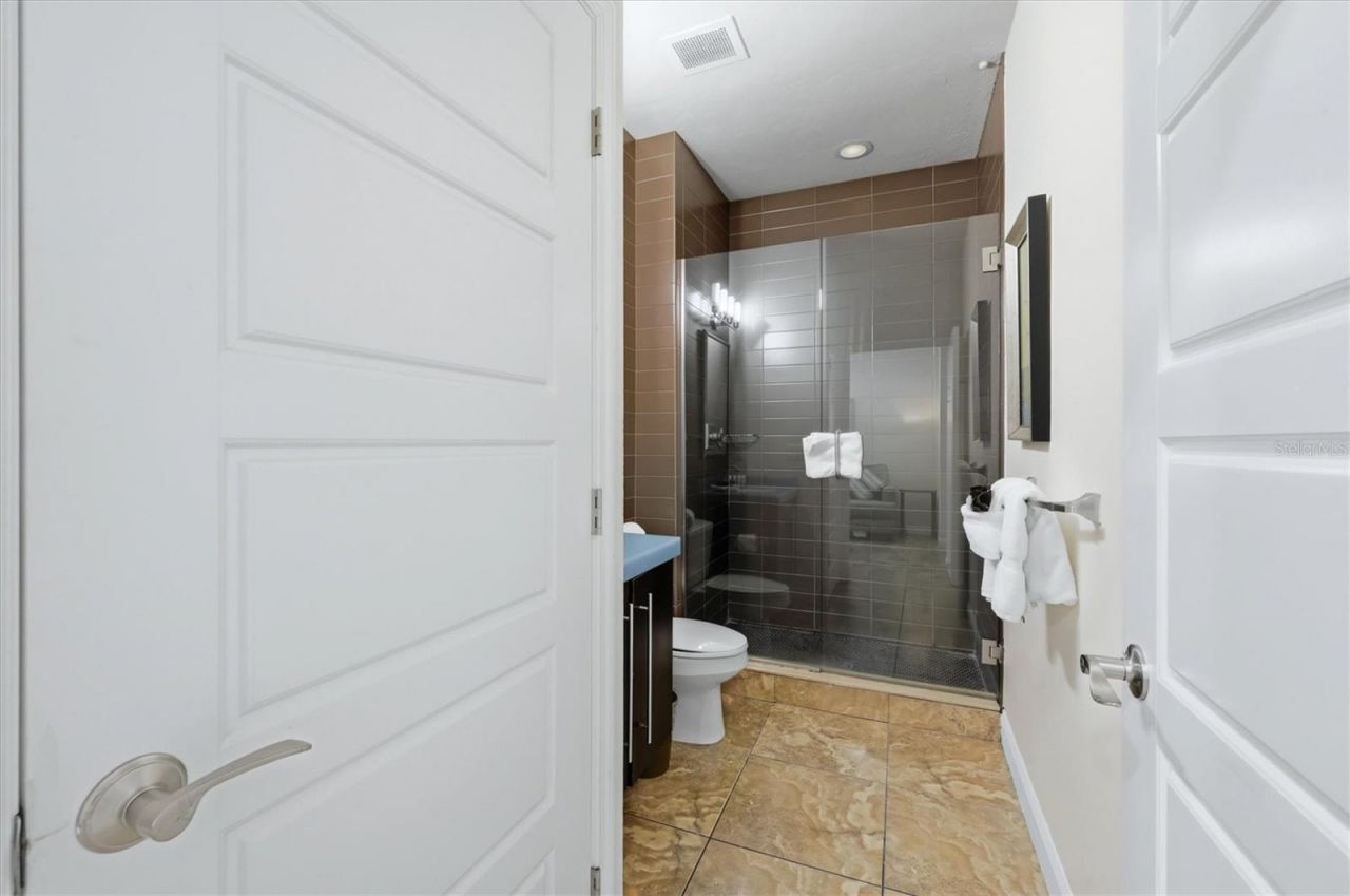 1020 Sun N Sea Drive, Unit 102, Sarasota, FL 34242 Photo