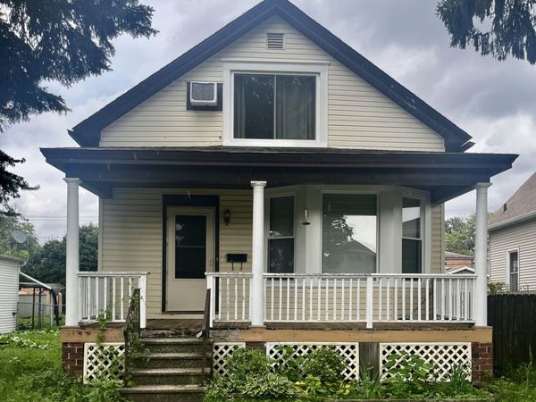 12631 Elm Street , Blue Island, IL 60406