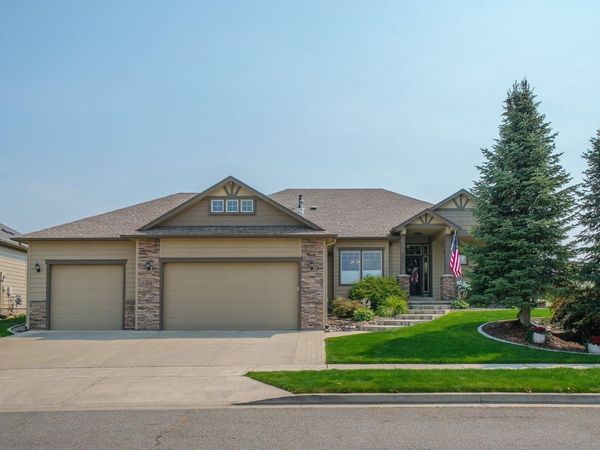 9921 W January Dr, Cheney, WA 99004