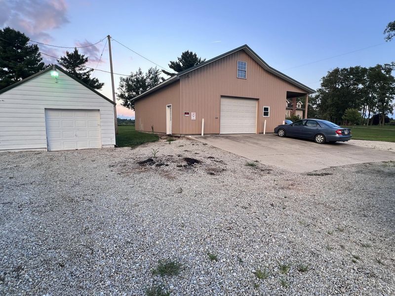 3301 Troy Road, Springfield, OH 45504 Photo 5