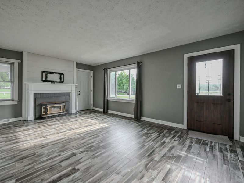 3301 Troy Road, Springfield, OH 45504 Photo 5