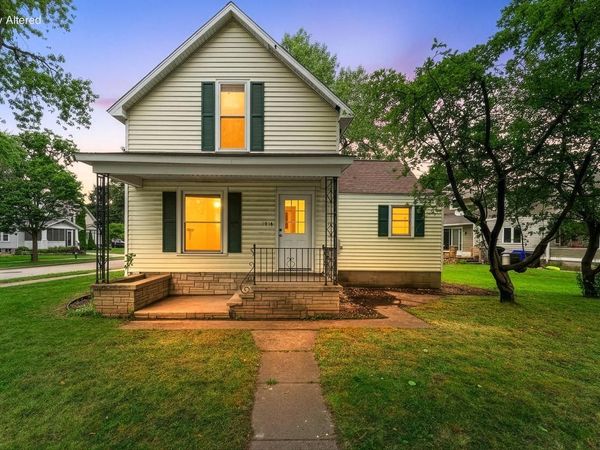 1016 E Vine STREET, Appleton, WI 54911