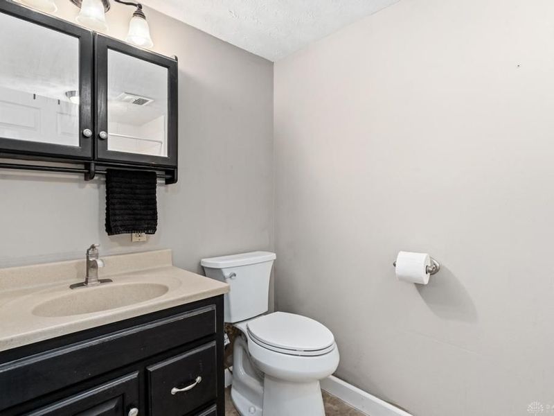4925 Concordia Circle, Kettering, OH 45440 Photo 23