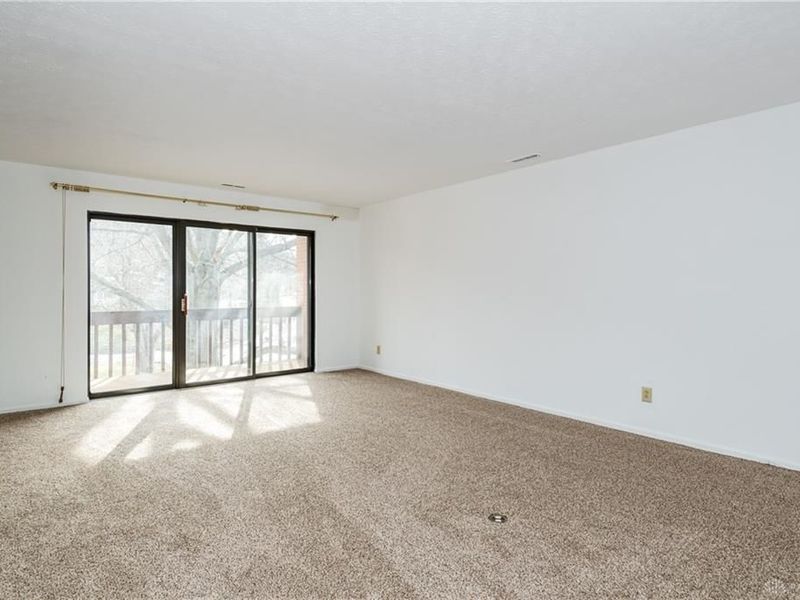 3285 Southdale Drive, Unit 4, Kettering, OH 45409 Photo 12