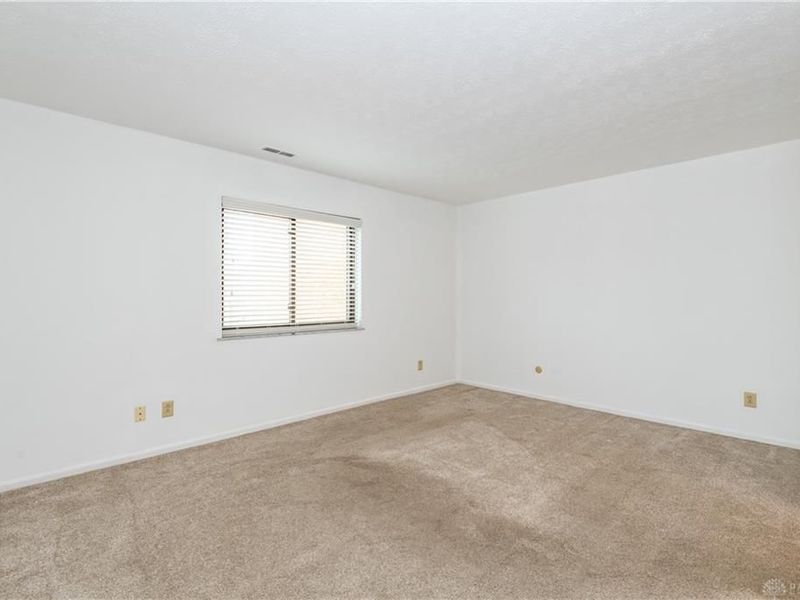 3285 Southdale Drive, Unit 4, Kettering, OH 45409 Photo 16