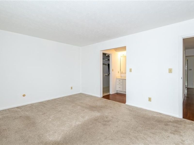 3285 Southdale Drive, Unit 4, Kettering, OH 45409 Photo 17