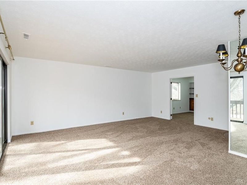 3285 Southdale Drive, Unit 4, Kettering, OH 45409 Photo 8