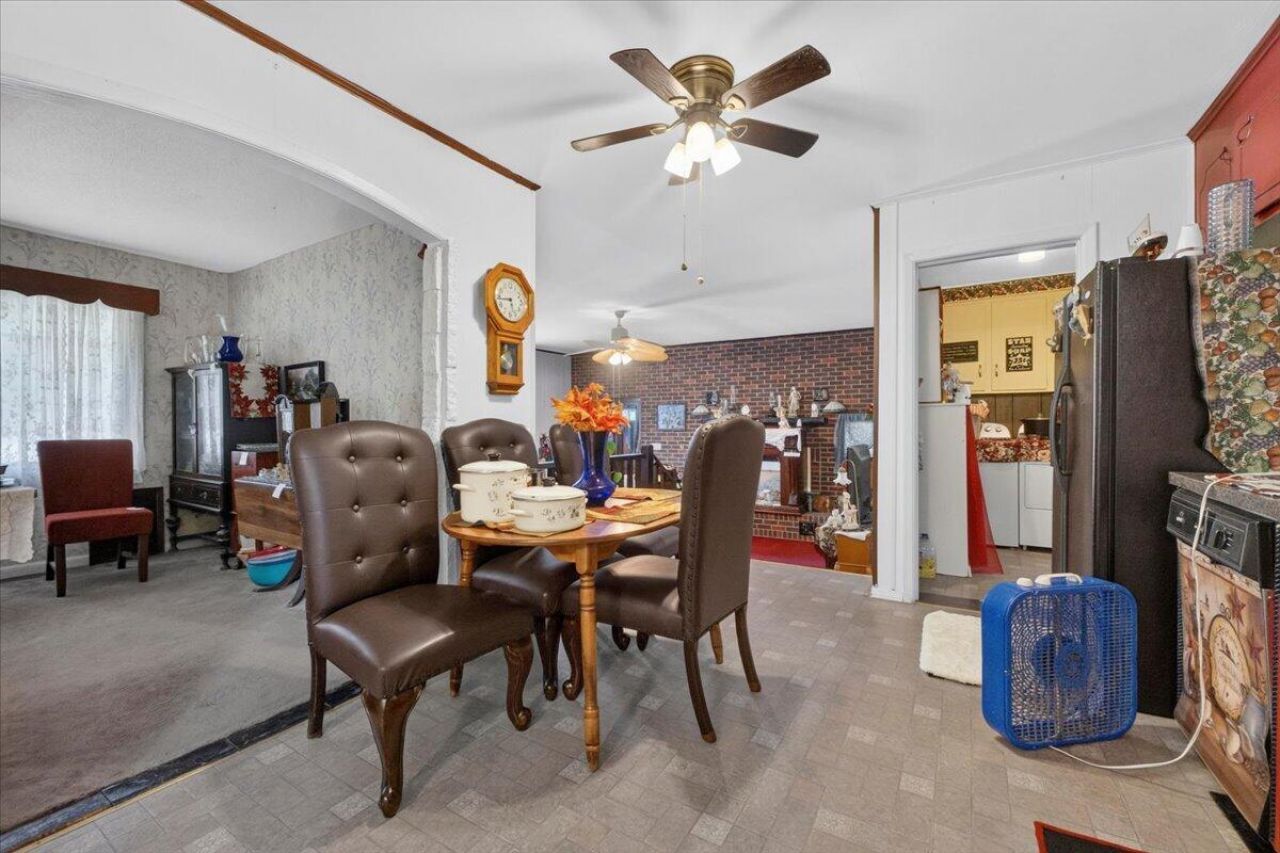 1511 Bacons Bridge Road Photo 13