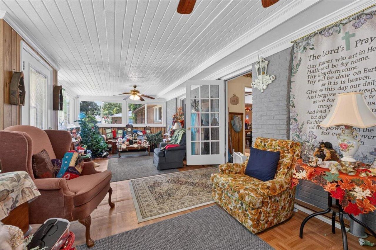 1511 Bacons Bridge Road Photo 43
