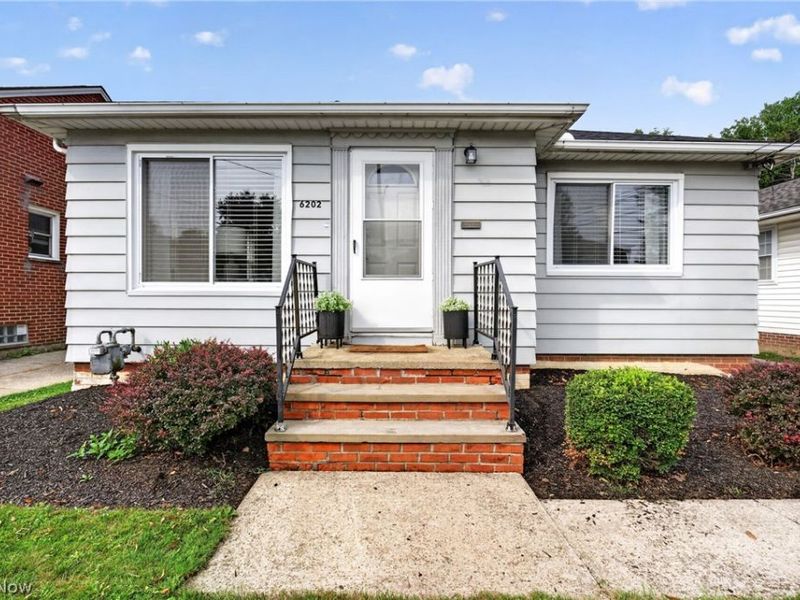 6202 Westminster Drive , Parma, OH 44129 Photo 13