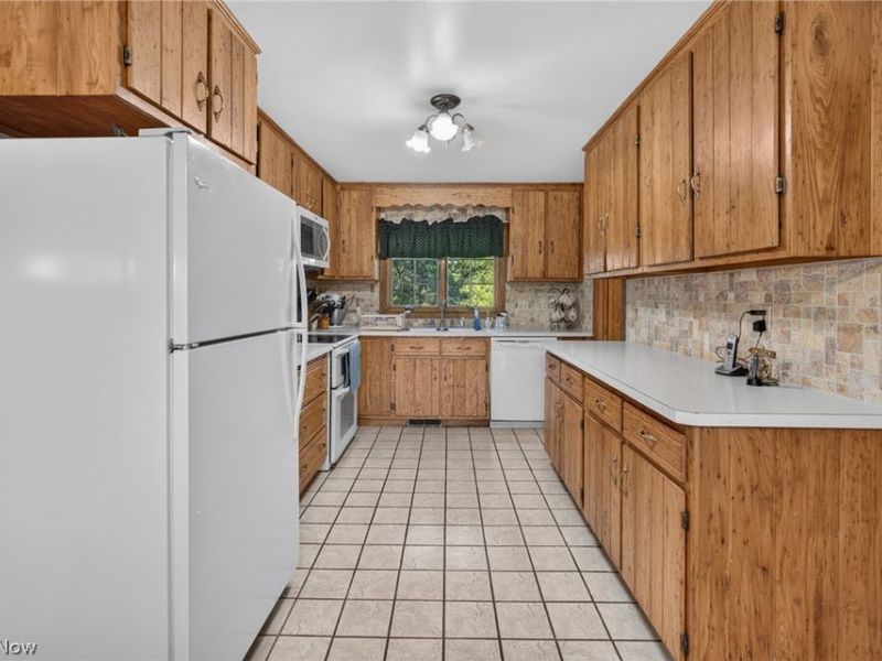 3199 State Route 7 , Fowler, OH 44418 Photo 8