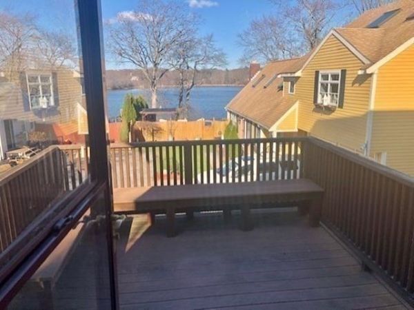 127 Pond Street, Unit 2, Braintree, MA 02184