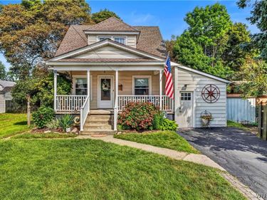 4017 Washington Street, Niagara Falls, NY 14305