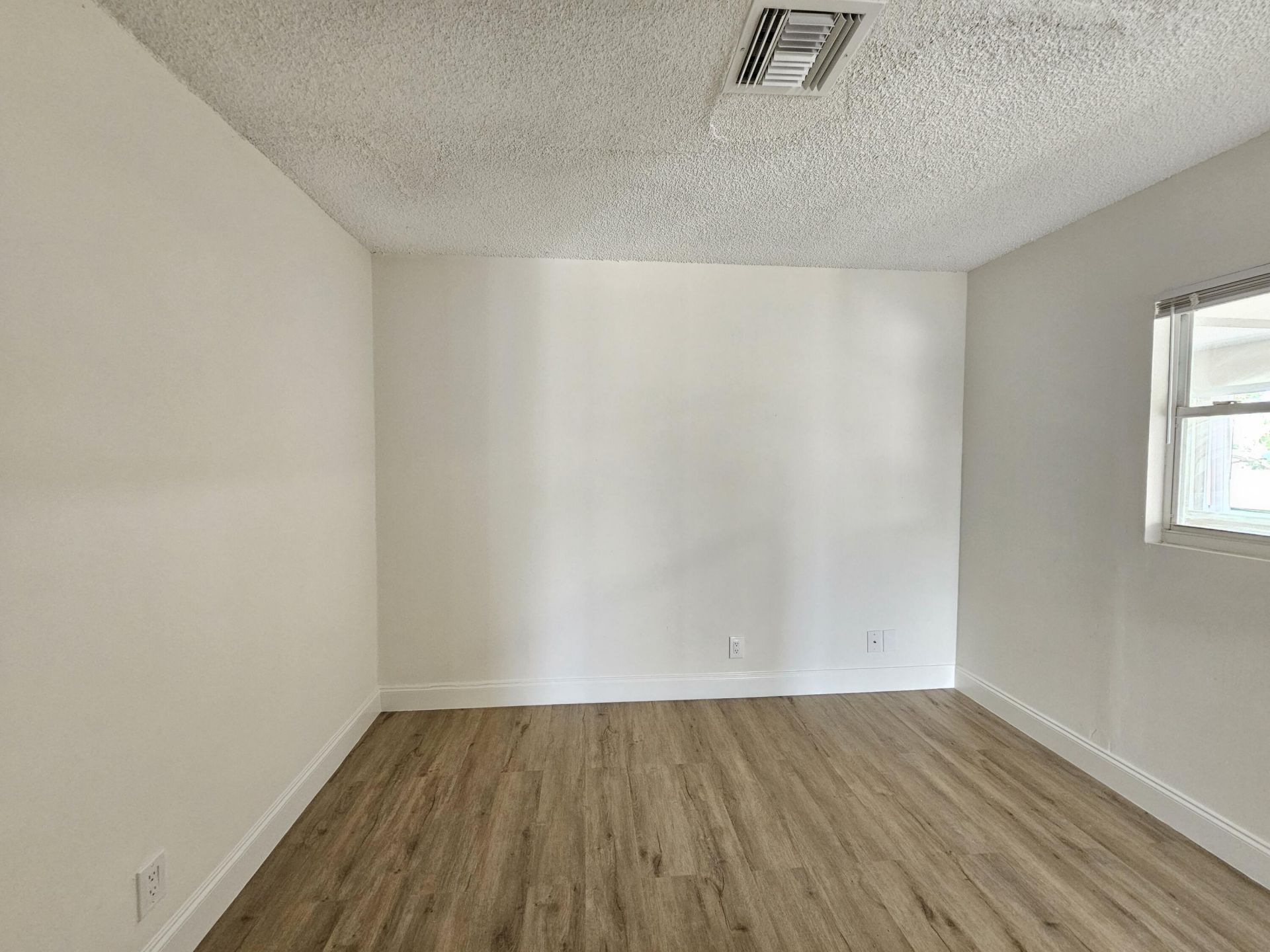 4824 NW 5th Street, Delray Beach, FL 33445 Photo