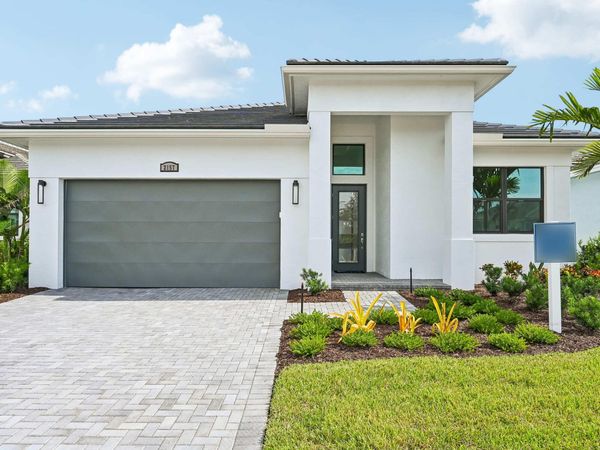 2157 SE Mosaic Boulevard, Port St. Lucie, FL 34984