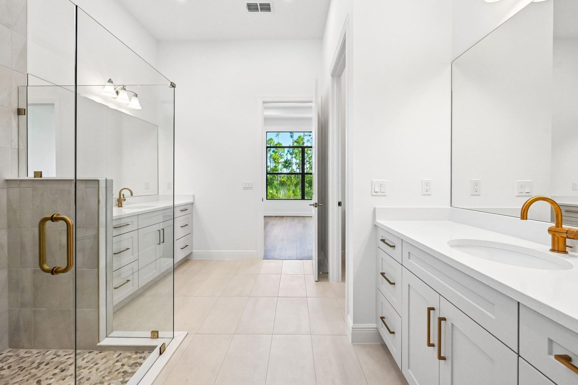 2157 SE Mosaic Boulevard, Port Saint Lucie, FL 34984 Photo
