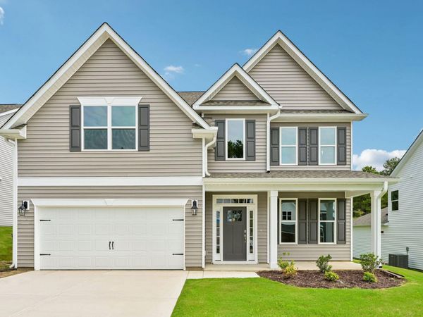1125 Summer Daisy Drive, Aberdeen, NC 28315