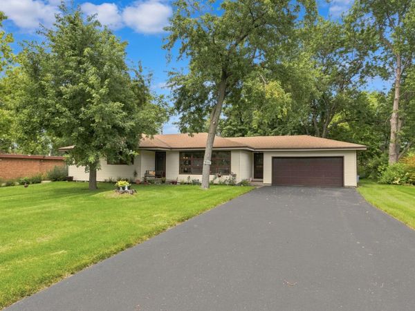 18860 S Leila Drive , Mokena, IL 60448