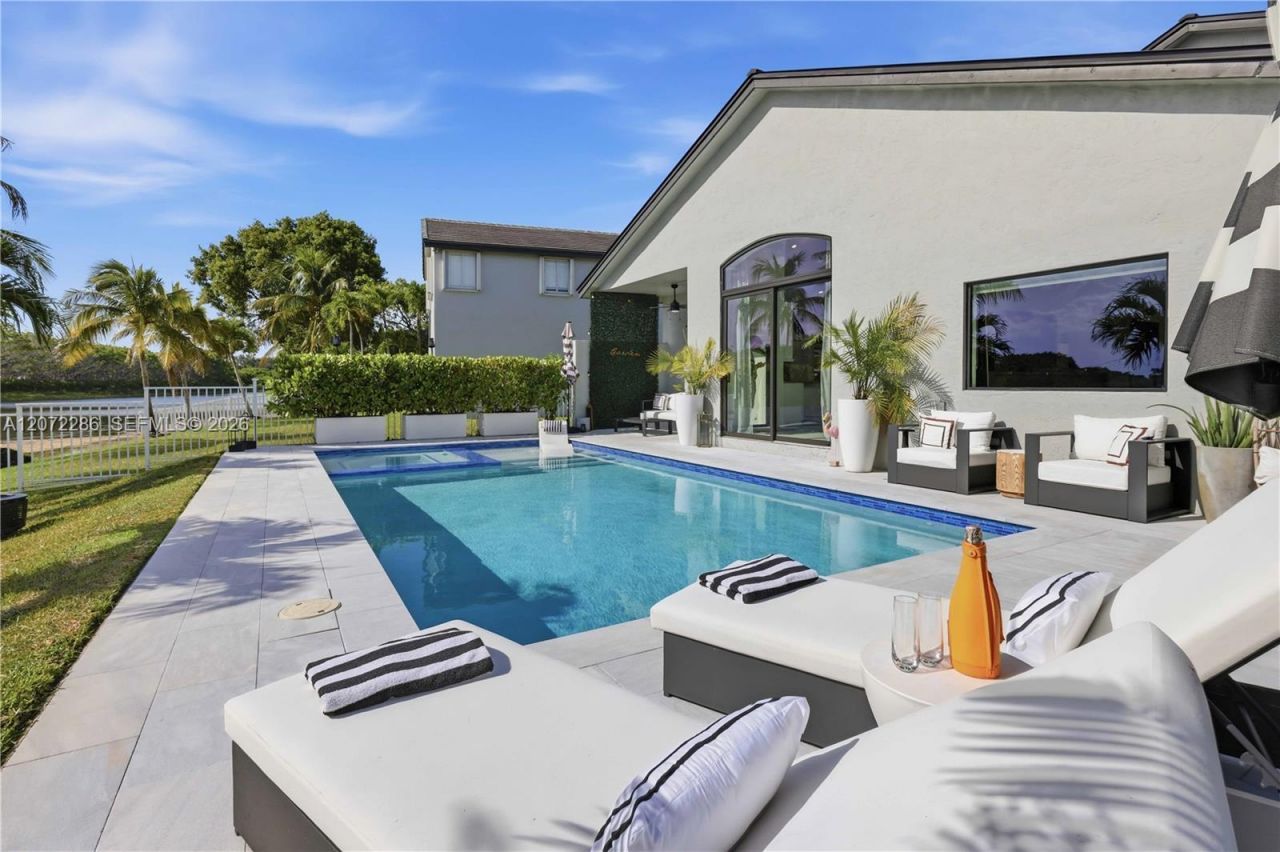 226 SW 180th Ave , Pembroke Pines, FL 33029 Photo