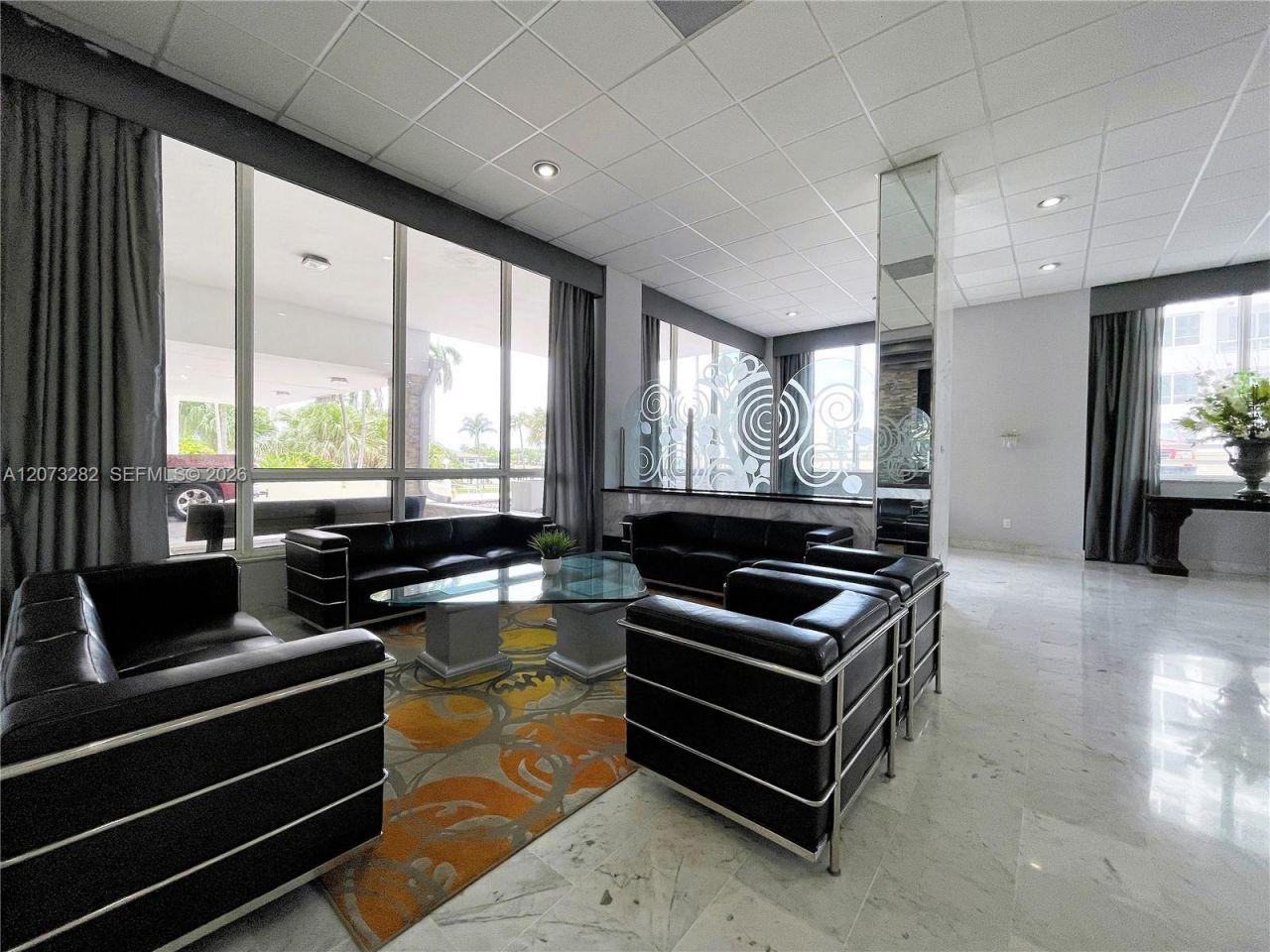 5001 Collins Av, Unit 15D, Miami Beach, FL 33140 Photo