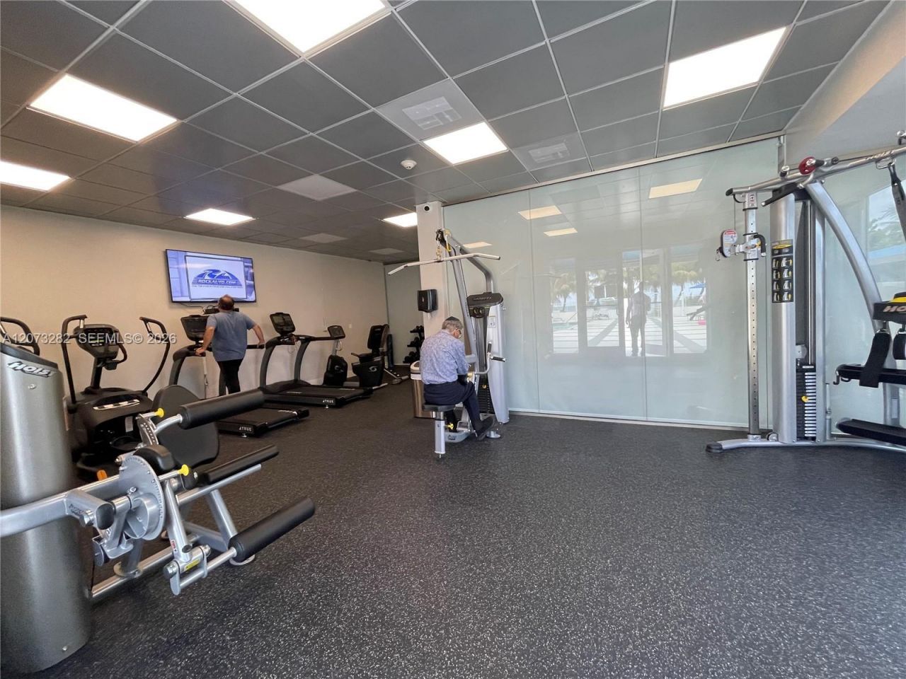 5001 Collins Av, Unit 15D, Miami Beach, FL 33140 Photo