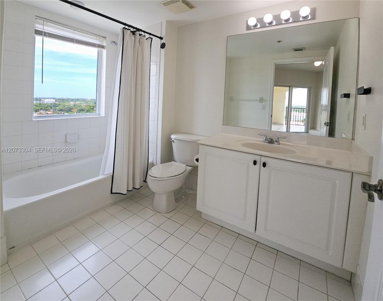 1627 SW 37th Ave , Unit 803, Miami, FL 33145 Photo
