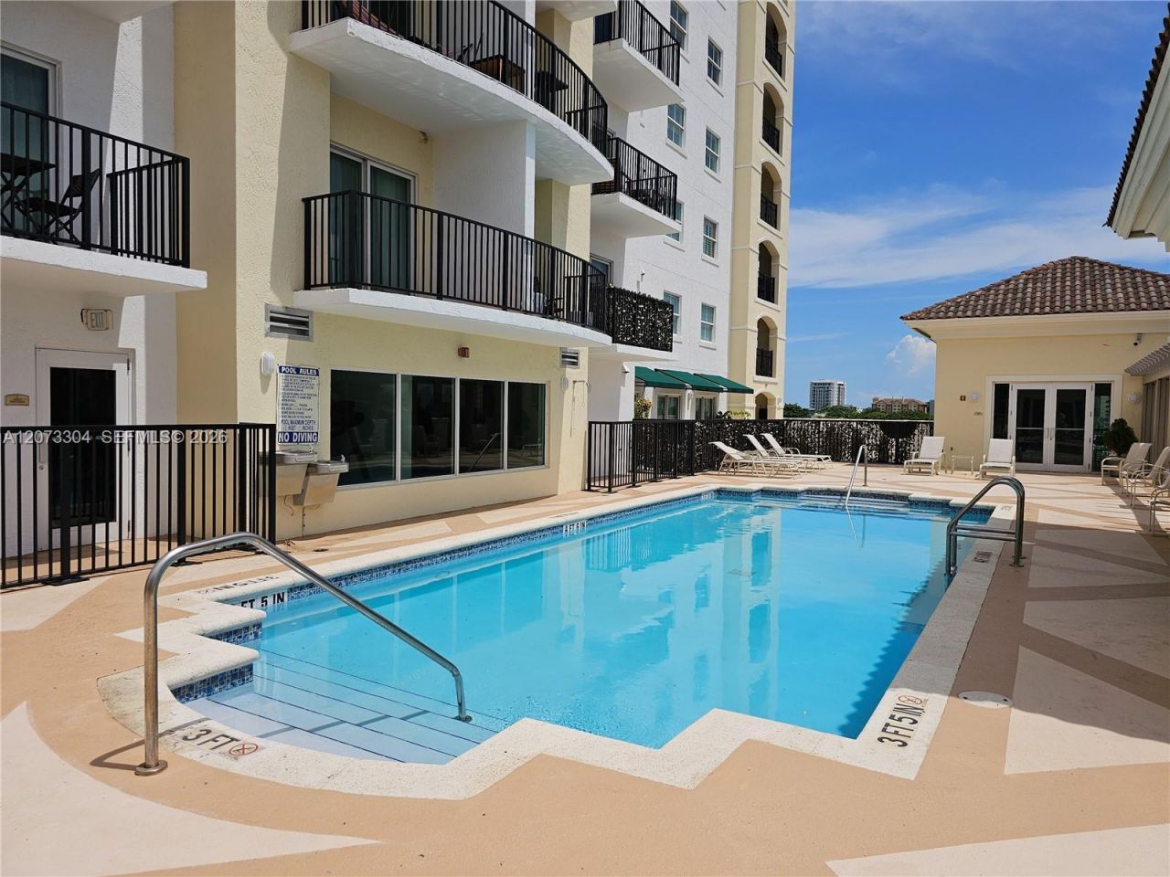 1627 SW 37th Ave , Unit 803, Miami, FL 33145 Photo