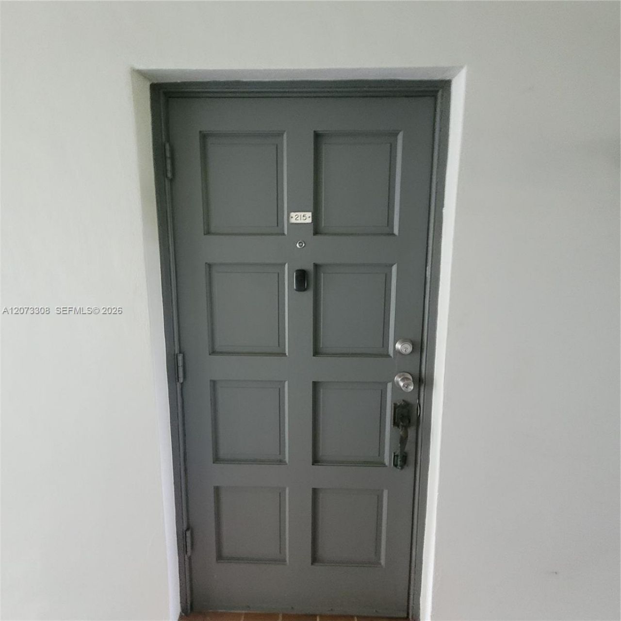 1001 Hillcrest Ct, Unit 215, Hollywood, FL 33021 Photo