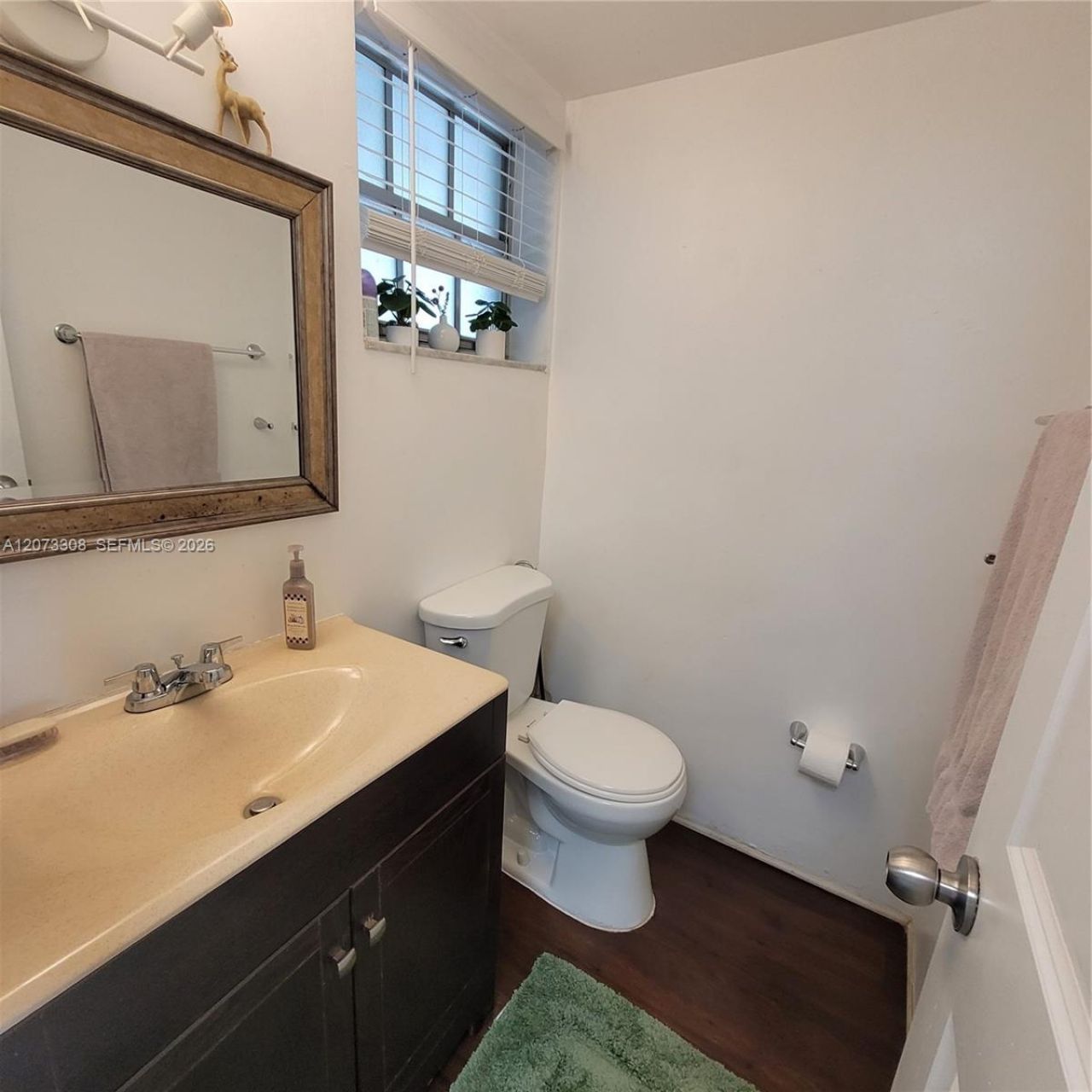 1001 Hillcrest Ct, Unit 215, Hollywood, FL 33021 Photo