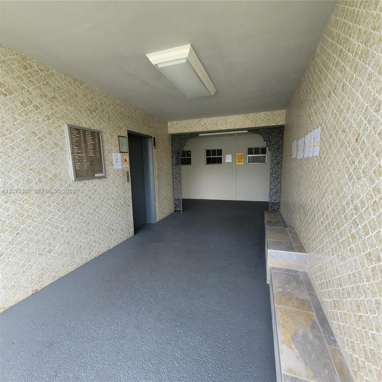 1001 Hillcrest Ct, Unit 215, Hollywood, FL 33021 Photo