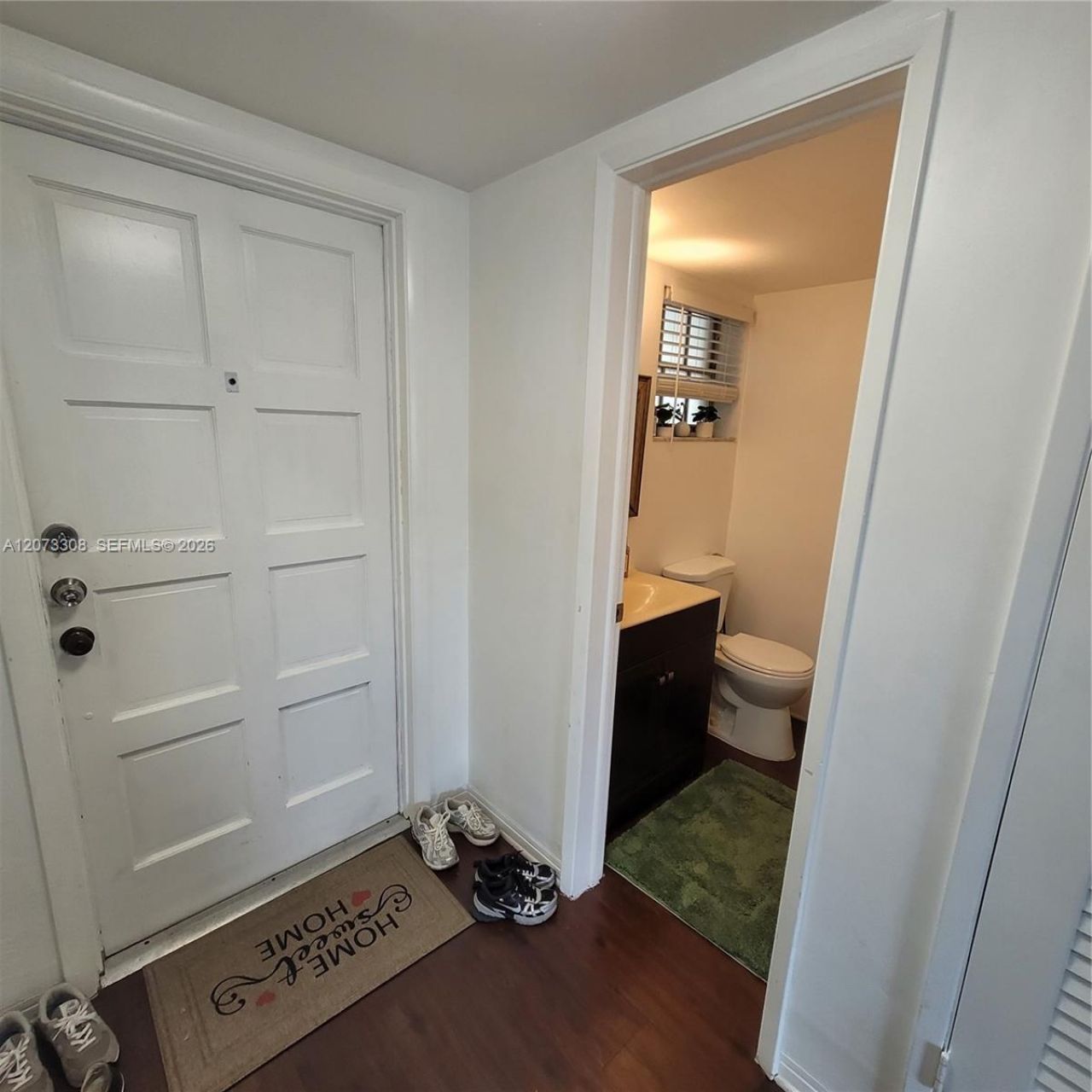 1001 Hillcrest Ct, Unit 215, Hollywood, FL 33021 Photo