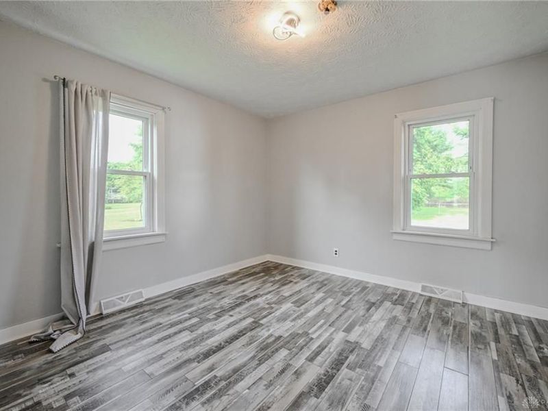3301 Troy Road, Springfield, OH 45504 Photo 13