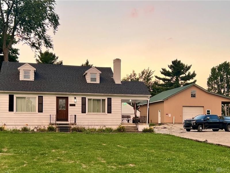 3301 Troy Road, Springfield, OH 45504 Photo 2