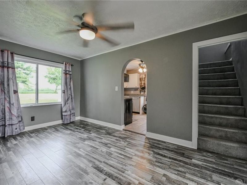 3301 Troy Road, Springfield, OH 45504 Photo 9