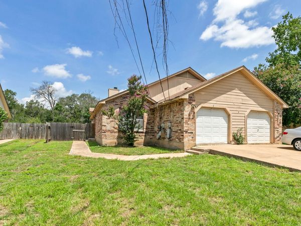 6002 Parkwood DR, Unit B, Austin, TX 78735