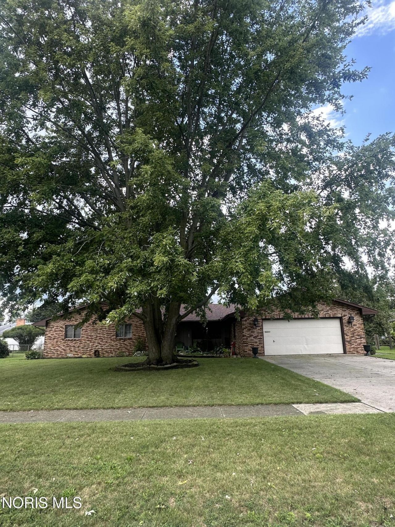 416 Rilla Road, Findlay, OH 45840 Main Photo