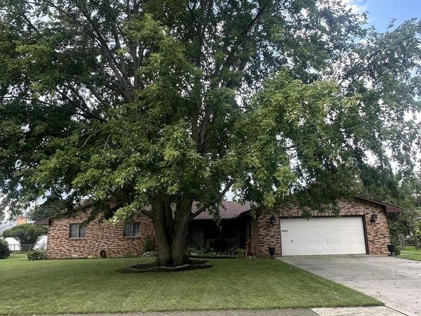 416 Rilla Road , Findlay, OH 45840