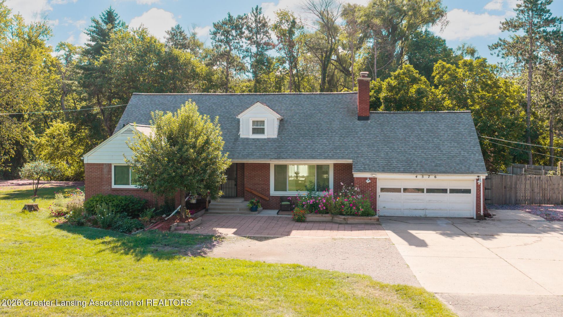 4576 Herron Road, Okemos, MI 48864 Main Photo
