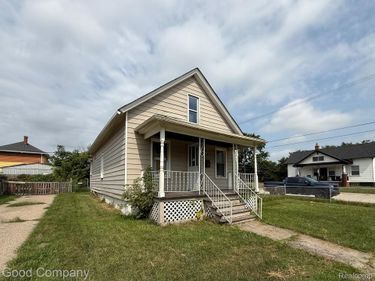 30 Beyne Street, Mt Clemens, Mi 48043